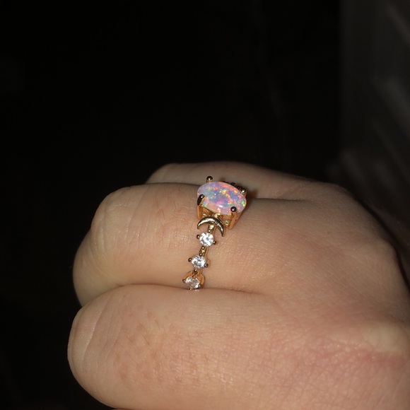 SALE Elegant Rose Gold Celestial Opal Ring (Size 7) - Picture 2 of 4